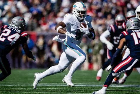 Jonnu Smith: A Deep Dive into the Dynamic Tight End's Impact on the NFL